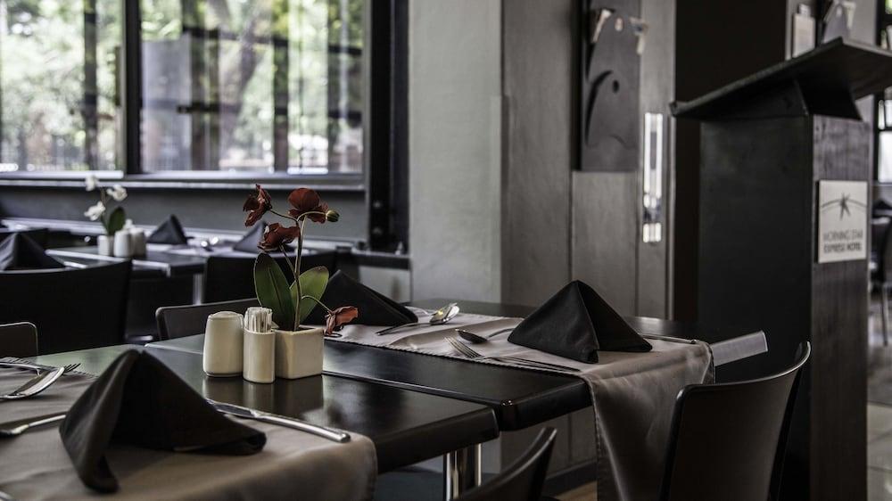 Inani Hotel Morning Star Pretoria Luaran gambar