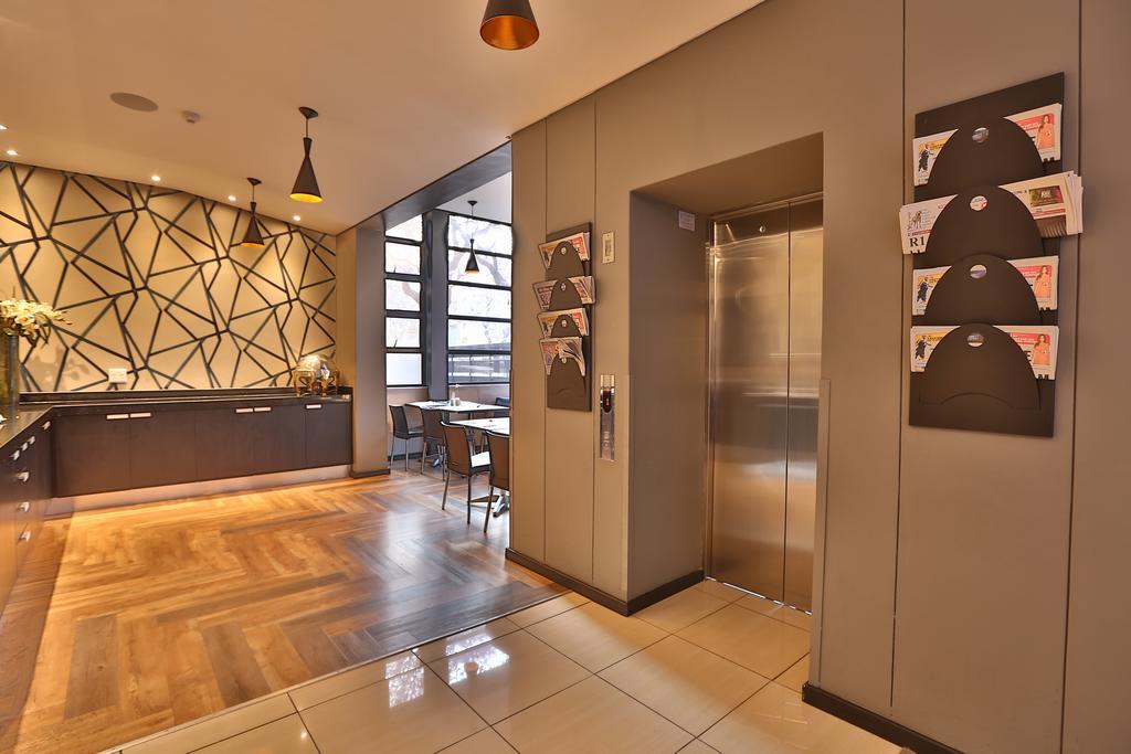 Inani Hotel Morning Star Pretoria Luaran gambar