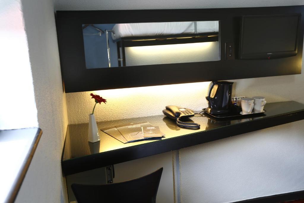 Inani Hotel Morning Star Pretoria Bilik gambar