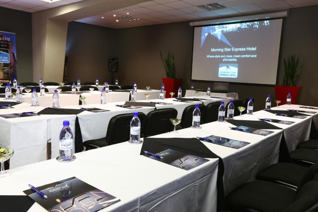 Inani Hotel Morning Star Pretoria Luaran gambar